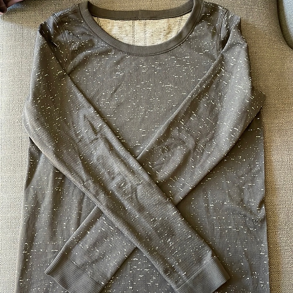 Lululemon swiftly relaxed long sleeve